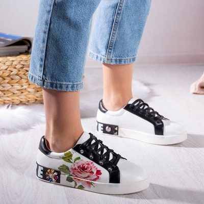 Weiße Sportschuhe mit Keisha-Dekorationen - Schuhe
