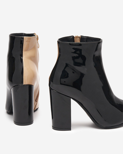 Бежево-чорні лаковані ботильйони на посту Cruell - Взуття