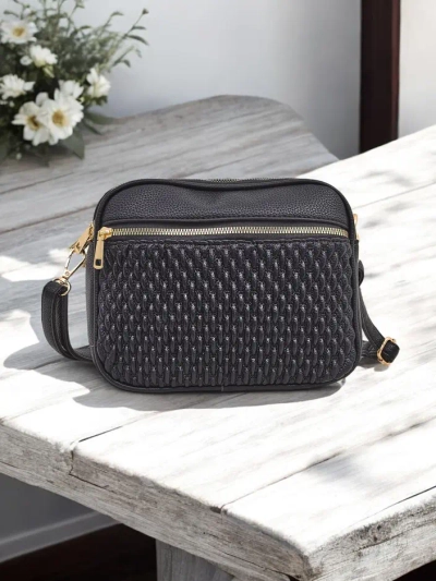 Royalfashion Kleine Handtasche für Frauen aus Eco-Leder mit 3 Fächern gepräst