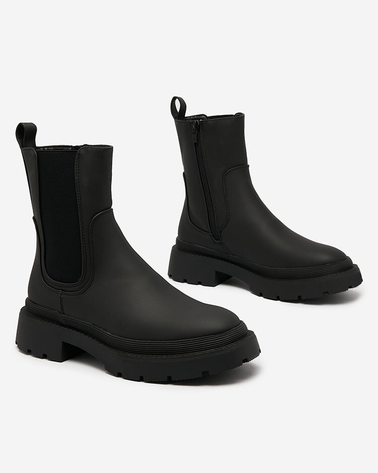 Royalfashion Schwarze matte Damenstiefel Tavebra mit flachem Absatz