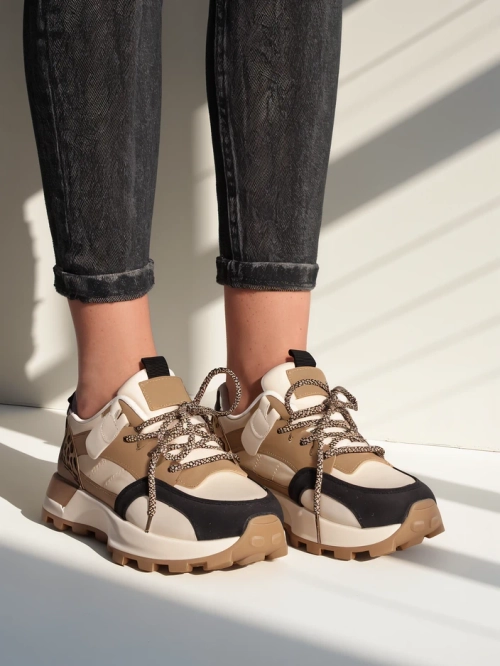 Royalfashion Жіночі спортивні кросівки Seftass