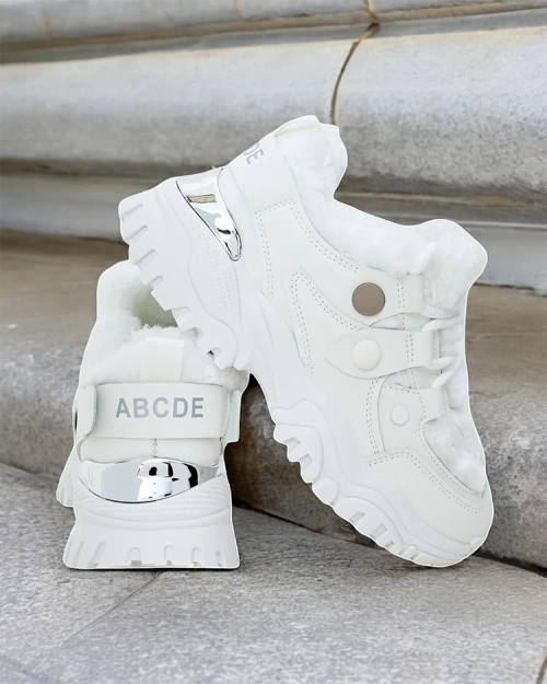 Жіночі кросівки з хутром Poriomo