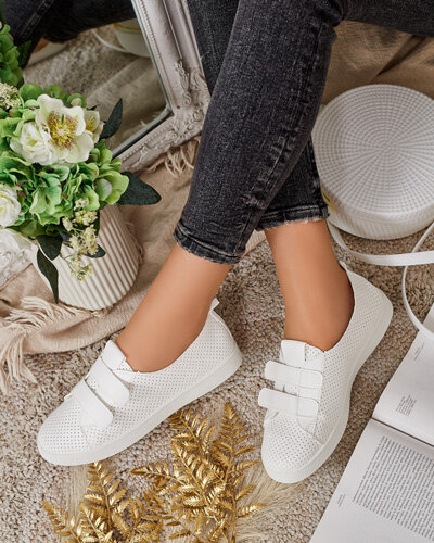 Royalfashion Жіночі ажурні кросівки Raffer