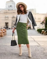 темно-зелений