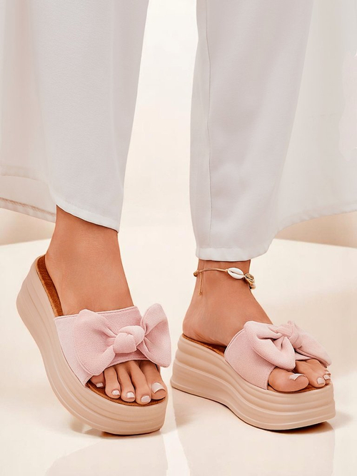 Royalfashion Жіночі шльопанці на платформі Givan