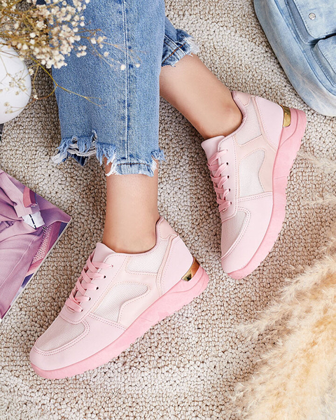 Жіночі спортивні туфлі з екошкіри Marhina - Взуття