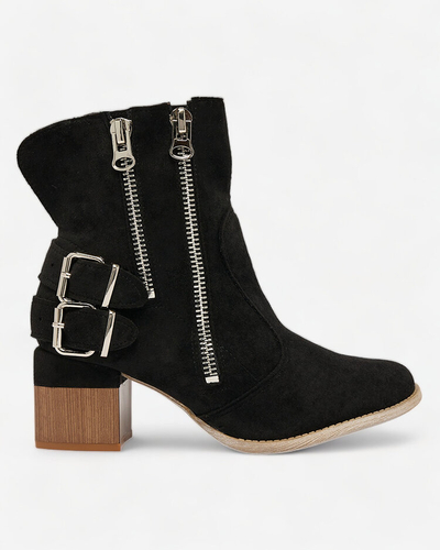 Royalfashion Dekorierte Stiefel mit Absatz in Schwarz Zerta
