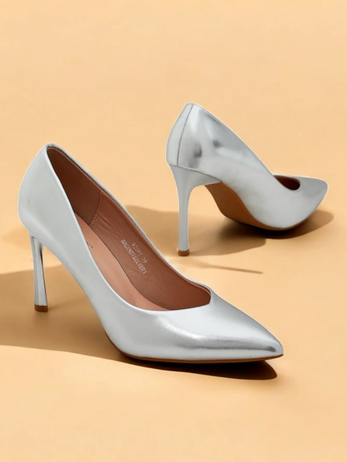 Royalfashion Класичні туфлі на високому каблуці в стилі Doemi для жінок. Елегантні жіночі туфлі на високому каблуці. Модель виготовлена повністю з еко-шкіри. Заокруглений носок - візуально вирівнює ноги. Ідеальний варіант для вечірніх