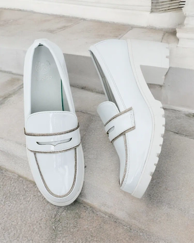 Royalfashion Damen Slipper aus Lackleder Befies