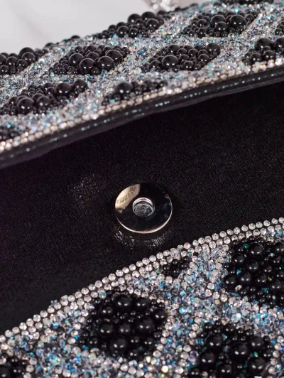 Royalfashion Kleine Damenhandtasche verziert mit Zirkonia und Perlen