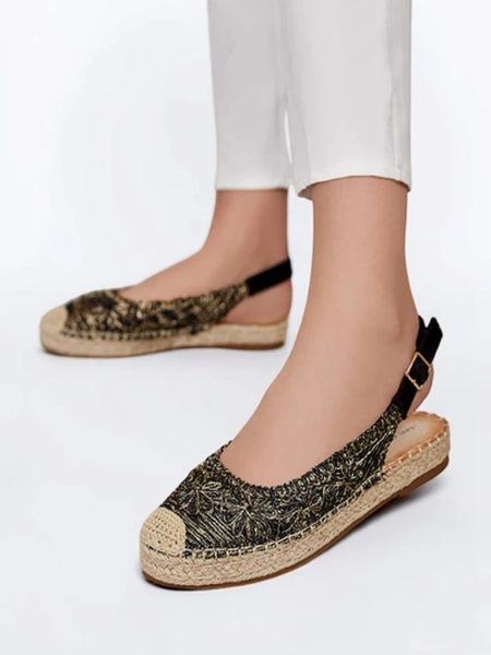 Royalfashion Damen-Espadrilles mit dekorativer Stickerei