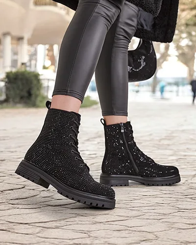 Royalfashion Damen Schnürstiefel mit Strass Russos