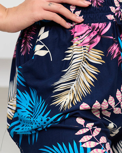 Blau und marineblau gemusterte Damen-Shorts - Kleidung