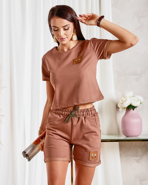 Жіночий спортивний комплект Royalfashion коричневий з нашивками