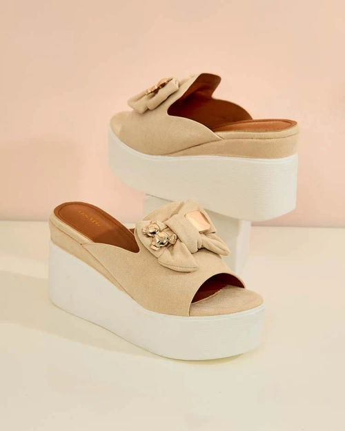 Royalfashion Жіночі шльопанці Dalimes на котурні