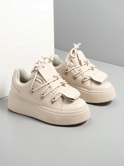 Royalfashion жіночі кросівки з декоративним язичком Domatories
