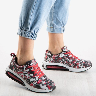 Jordanische schwarze und rote Sportschuhe - Schuhe 1