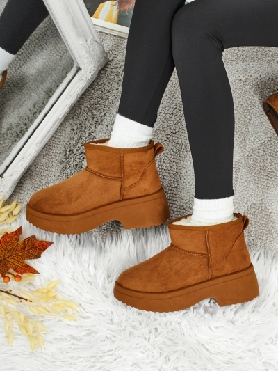 Kurze Damenstiefel a'la Schneestiefel Liorah
