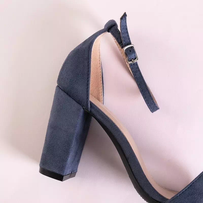 OUTLET Marineblaue Damensandalen auf der Anniet Post - Schuhe