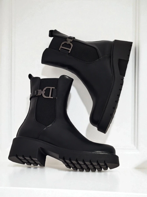 Високі жіночі ботильйони з екошкіри Ovella