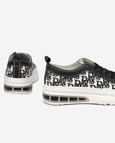 Sneakers Livia in Schwarz-Weiß mit Plateau