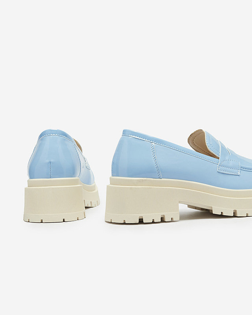 Сині лаковані мокасини для жінок Royalfashion Noppel