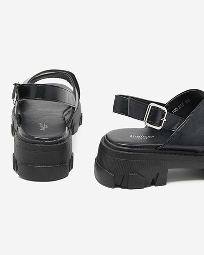 Schwarze Damensandale mit dicker Sohle Denidas - Schuhe