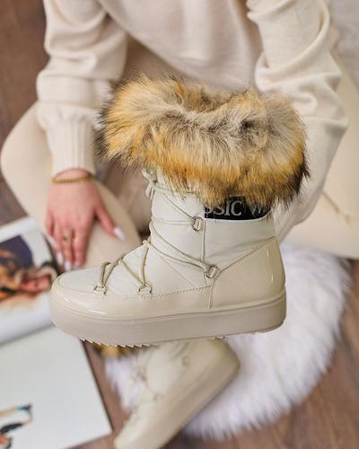 Royalfashion Beige Schlupfstiefel a'la Schneestiefel für Damen Gomllo