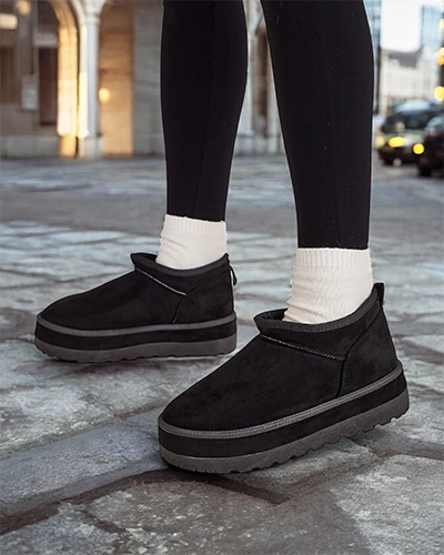 Royalfashion Kurze Damen Schneestiefel à la Biovve