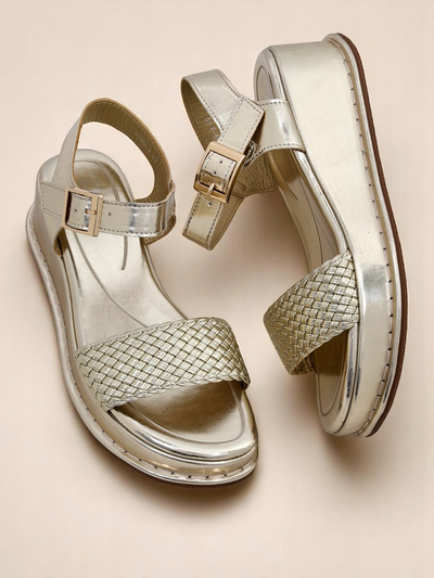 Royalfashion Damen Keilsandalen mit geflochtenem Riemen Fiolle