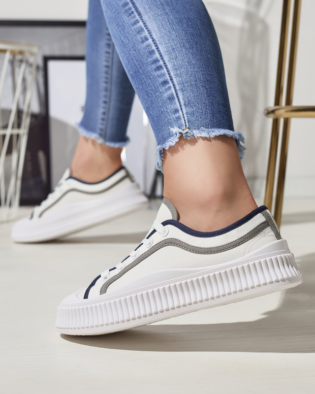 Damen Sneaker auf fester Sohle in weiß Dessica - Footwear