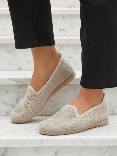 Moda Bella Beige Damen Schuhe mit flachem Absatz