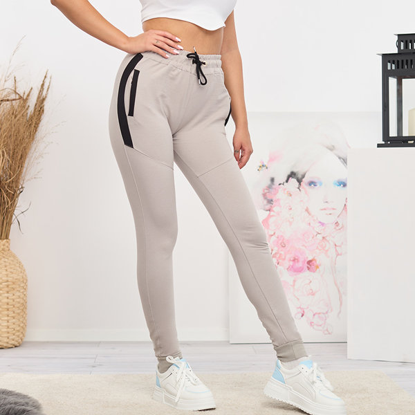 Hellgraue Damen-Jogginghose mit Einsätzen- Kleidung