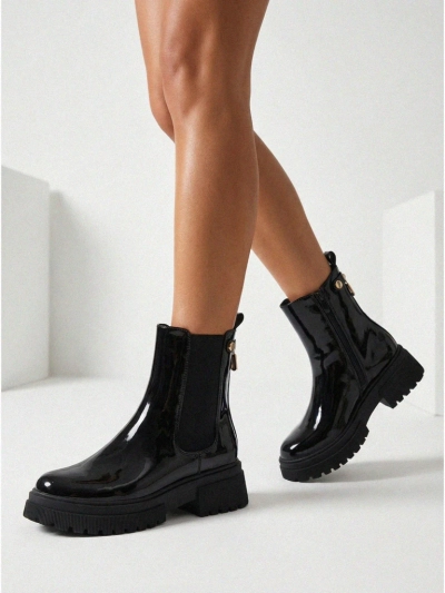 Lackierte Damenstiefeletten aus Öko-Leder Calebi