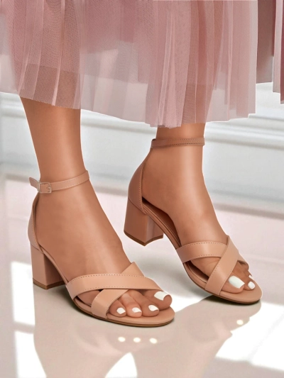 Royalfashion Damensandalen mit niedrigem Blockabsatz Eleganza Strap