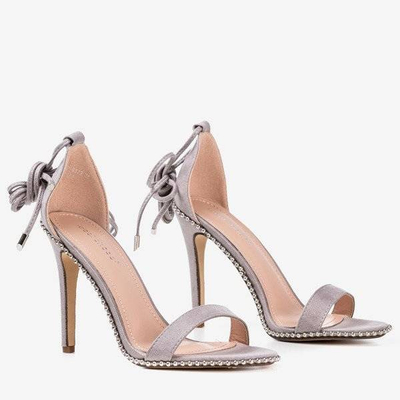 Grau gebundene Sandalen auf einem hohen Absatz Taya - Schuhe 1