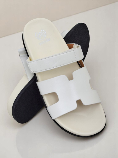 Royalfashion Damen-Pantoletten mit flacher Sohle Arian