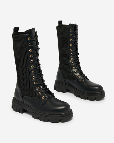 Royalfashion Durchbrochene schwarze Damenstiefel mit flachem Absatz Kaliffo