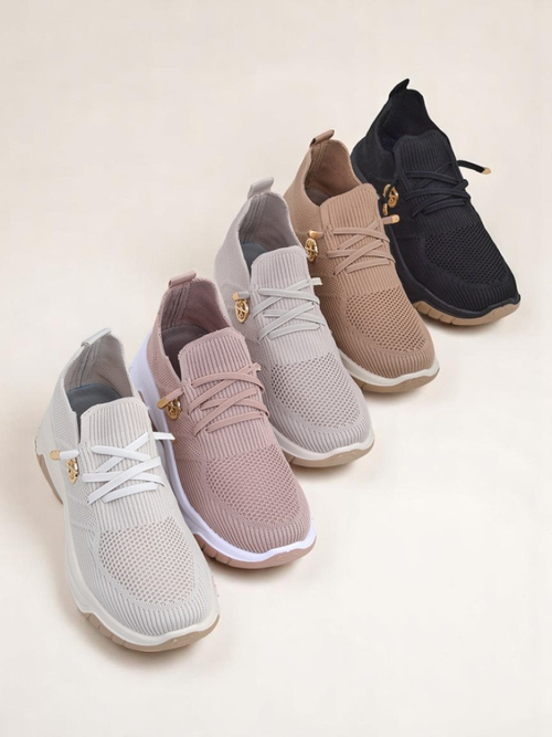 Royalfashion Жіночі тканинні спортивні кросівки без шнурків Teletta