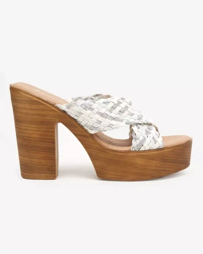 OUTLET Жіночі білі тапочки на високому стовпі Kotinso - Взуття