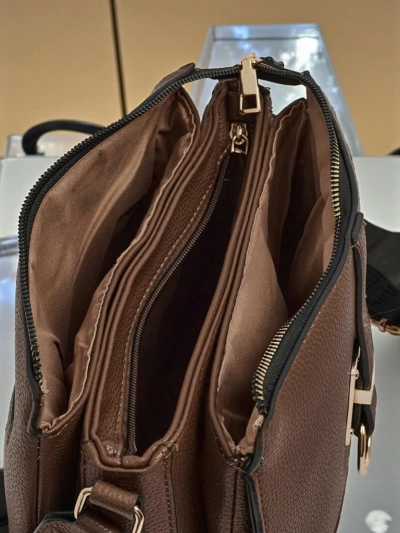 Venezia Elegante Handtasche aus Öko-Leder in Dunkelbraun