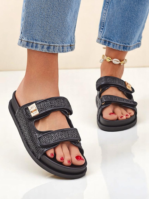 Royalfashion Жіночі шльопанці з плетеним дизайном Delibeli