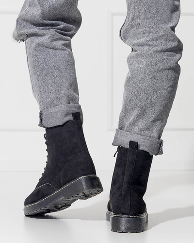 Schwarze Damen-Wildlederstiefel von Nerrisa - Schuhe