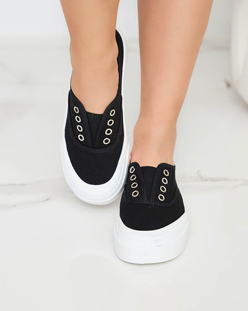 Жіночі чорні кросівки на більш товстій підошві Askol- Shoes