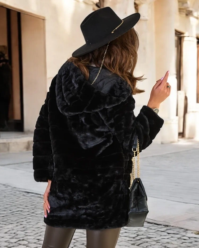 Royalfashion Schwarzer Pelzmantel für Damen