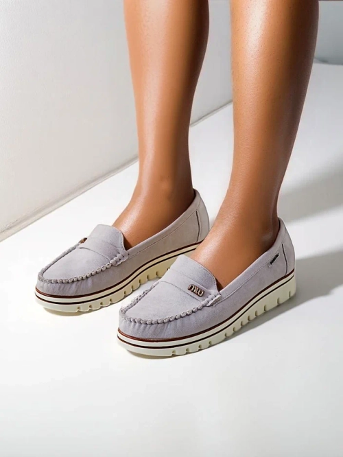 Royalfashion Жіночі лофери Arre