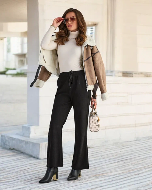 Royalfashion Чорні жіночі штани з вельветової тканини