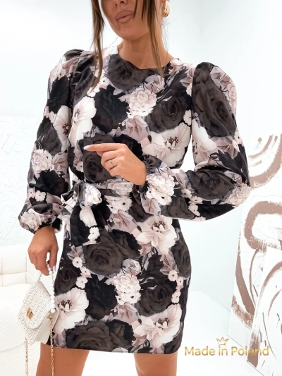 Kurzes Damenkleid mit Blumenmuster