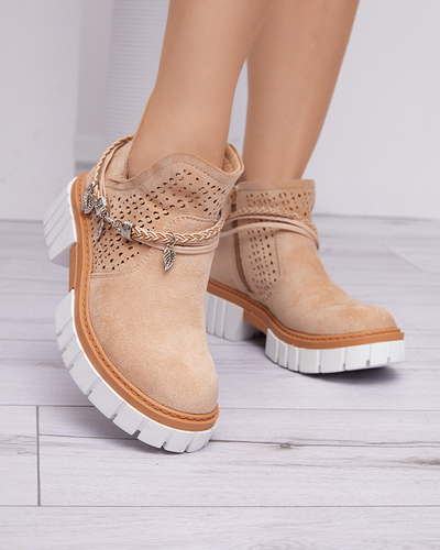 Durchbrochene beige Damenstiefel mit Versi-Dekorationen - Schuhe