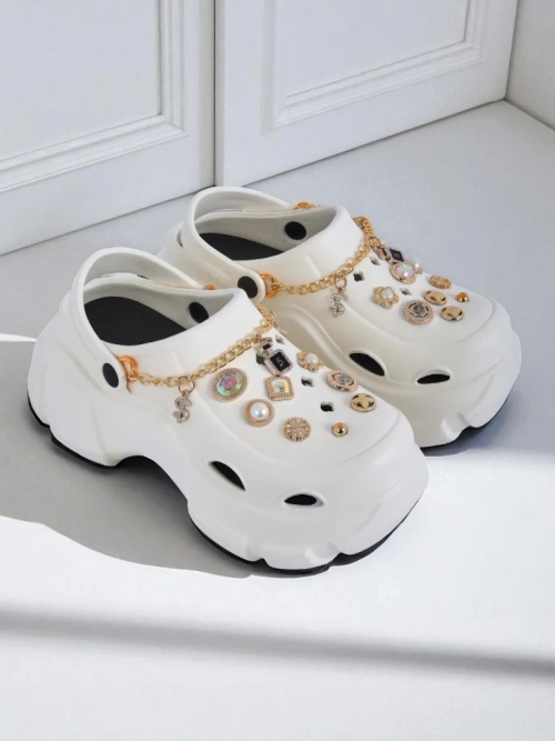 Сандалі Caligae Aurelia Bianca з прикрасами chain в стилі glamour